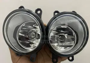 Toyota Prius Replacement Fog Lamps (Halogen Glass Lens 55watt)