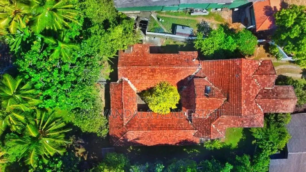 Antique වලව්ව Walauwa for Sale Galle Amabalangoda
