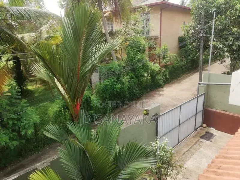 2story house with annex for sale DS 3100