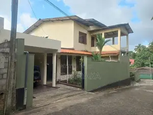 2story house with annex for sale DS 3100