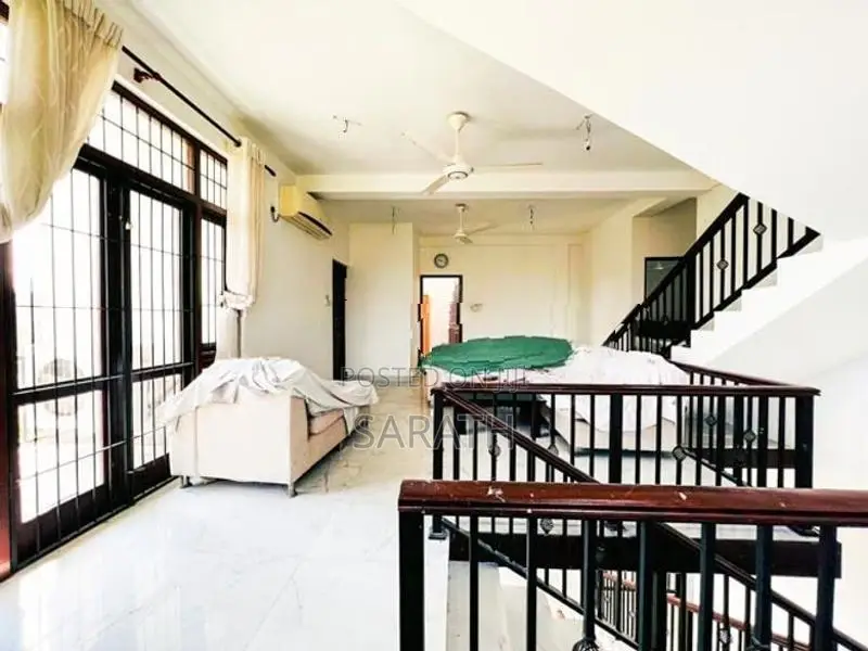 All Furniture With Luxury House Sale Athurugiriya