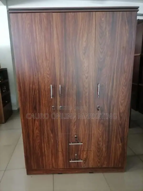 New Melamine 3 Door Wardrobe Cupboard 6 X 4 Ft Large