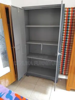 Cupboard 6ft *3ft