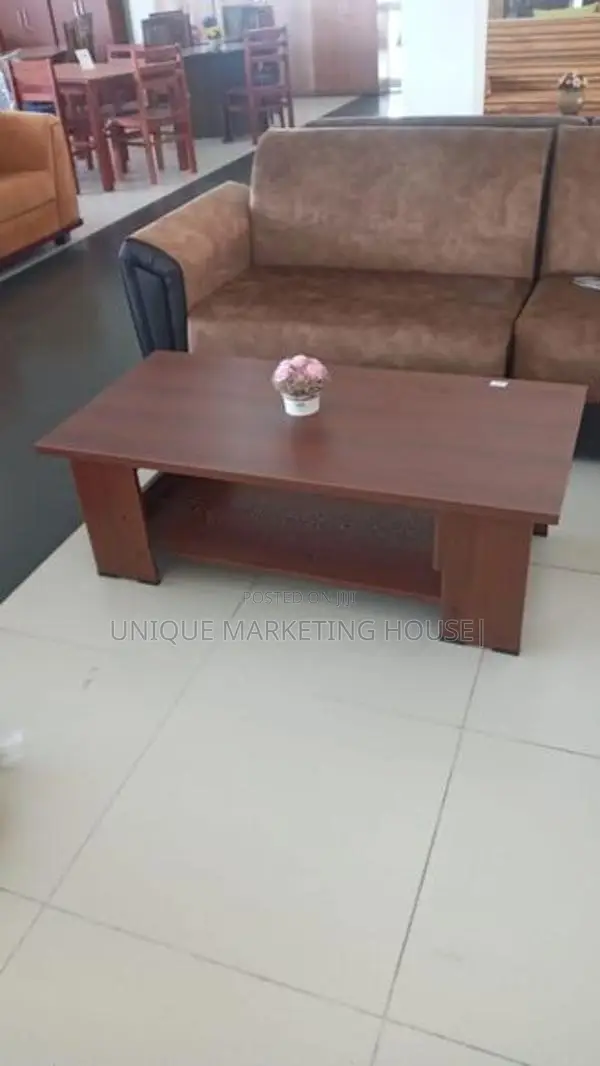 Pyestra Premium 4x2 Coffee Table