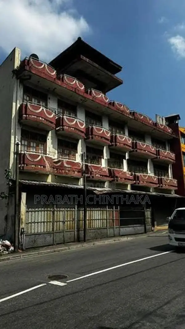 Building for Rent in Colombo 15
