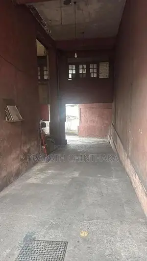 Building for Rent in Colombo 15