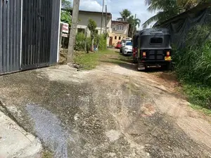 (AFA999) 08 P Land Sale At Dickland Gardens Thalawathgoda