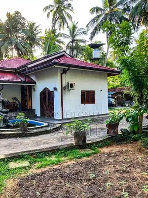 Luxury Single House For Sale With Furniture