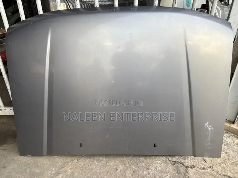 Nissan D22 Bonnet