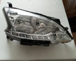 Nissan B17 Sylphy Headlight