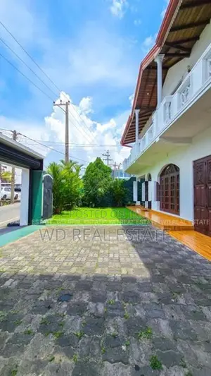 Dehiwala Galle Road Facing 17 Perch 8BR Luxury House For Sale