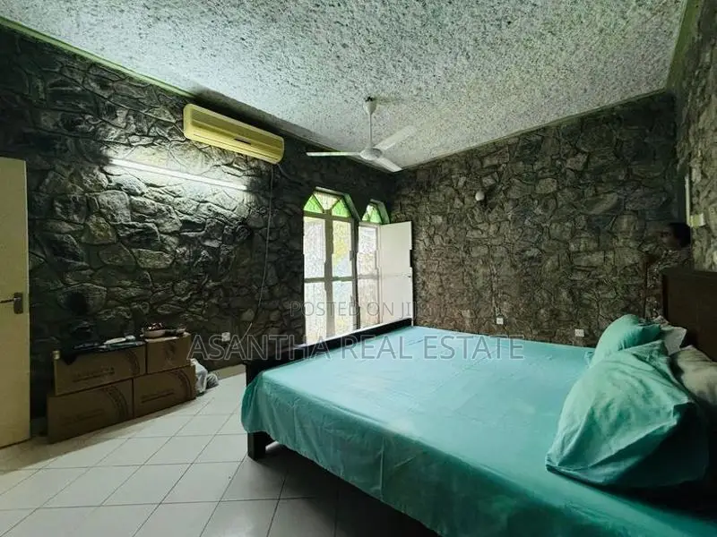 (NNI-09) 02 Story House With 11.48 P Sale At Malabe