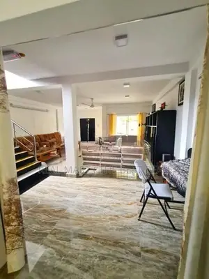Horana : 4BR (18.3P) Luxury House for Sale in Millewa