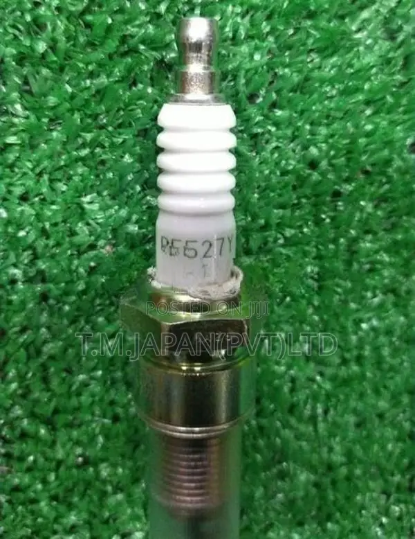 Japan Subaru and Mazda Spark Plug