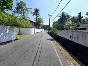 Commercial Land for Sale in Mount Lavinia