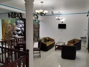Beruwala Town : 5BR (20P) Luxury Hotel for Sale