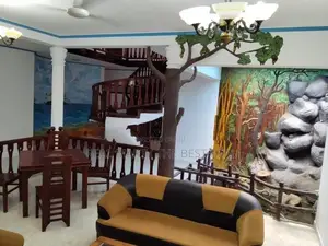 Beruwala Town : 5BR (20P) Luxury Hotel for Sale