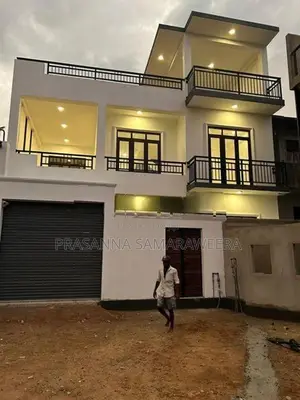 Spacious House Sale in Piliyandala Town