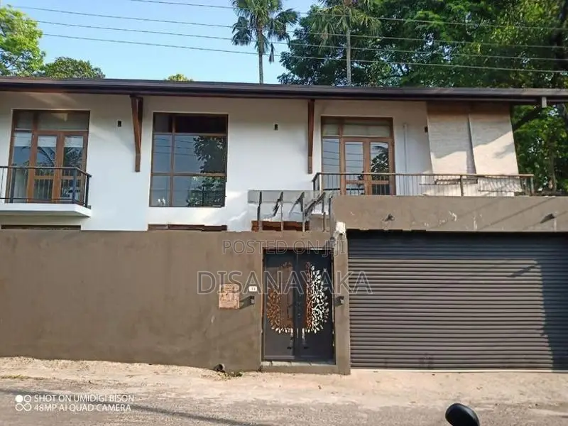 Super Luxury House for Sale Battaramulla Ds10252