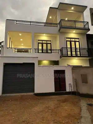 Spacious House Sale in Piliyandala Town