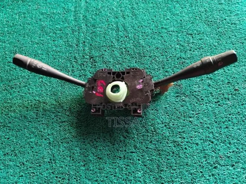 Nissan Cefiro A33 Headlight Switch