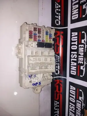 Honda Fit GP5 Body Control