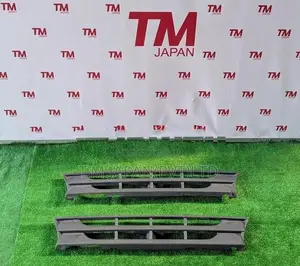Toyota Dyna PU100 Radiator Grill