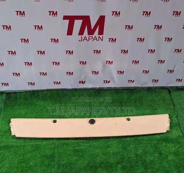 Toyota Dyna | Hino Dutro Wiper Panel