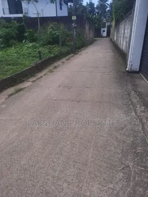 Land For Sale In Boralesgamuwa werahera