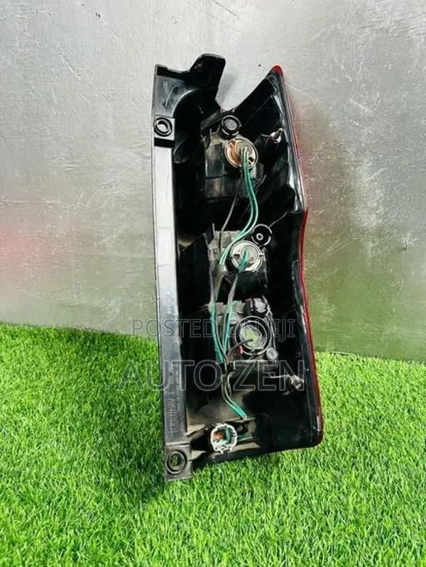 E26 TAIL LIGHT