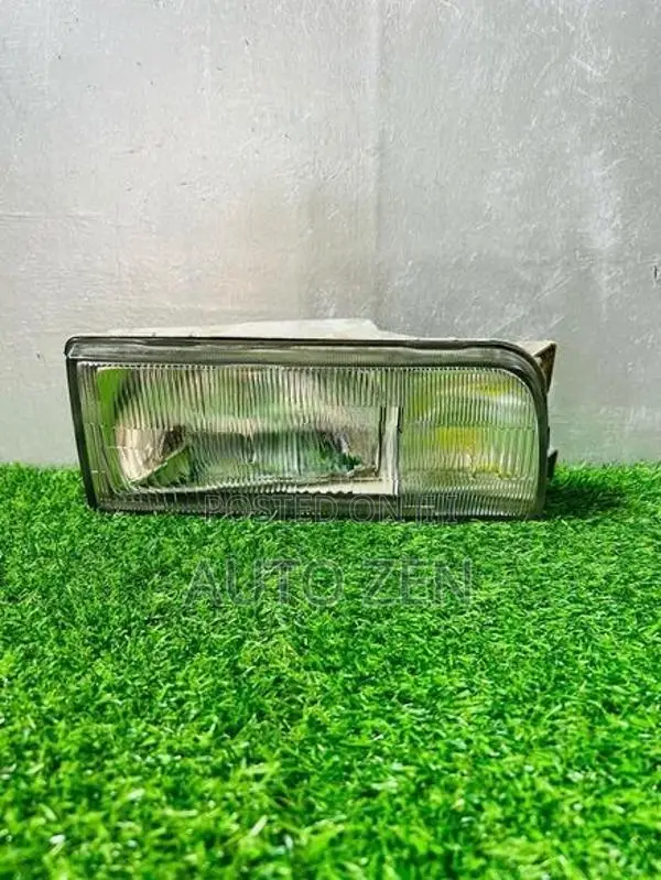 E24 Caravan VX Headlight Right Side