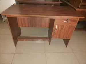 New Melamine 4 X 2 Ft Writing Office Table Cupboard large
