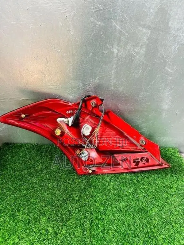 Swift ZC 11 Tail Light Right Side