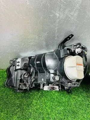 Freed GP3 Headlight