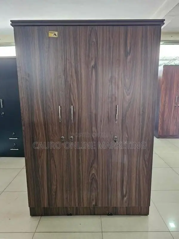 Melamine 3 Door Cupboard 6 X 4 Ft Wardrobe large