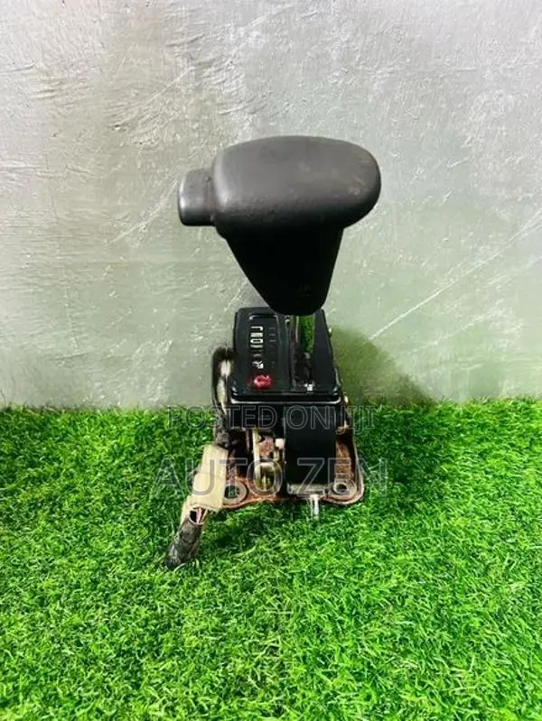 Dolphin Hiace Gear Selector