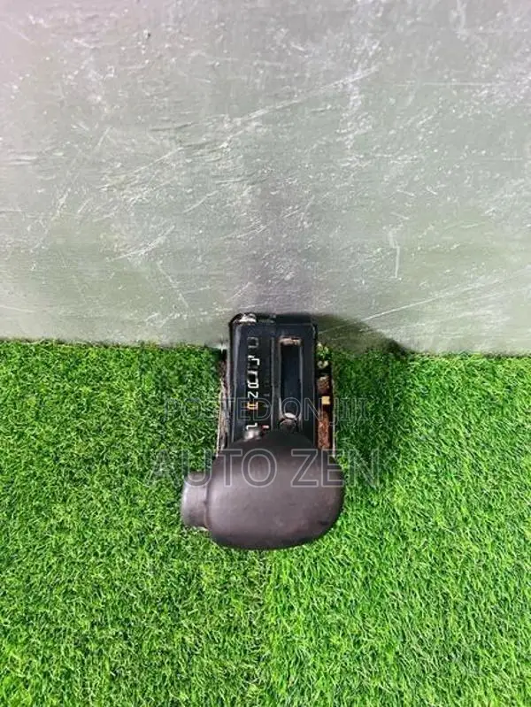 Dolphin Hiace Gear Selector