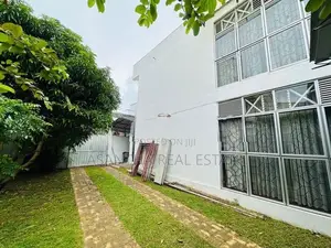 (NNI-40) 02 Story house at Ananda Balika Mw, Pagoda Rd Nugegoda