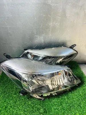 Vitz KSP130 2012mdl Headlight