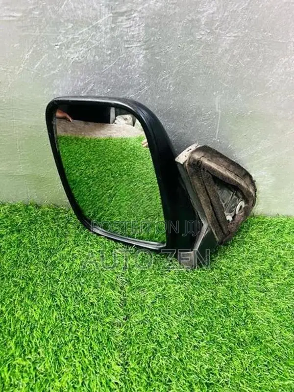 E25 Side Mirror DX (Door Fix)
