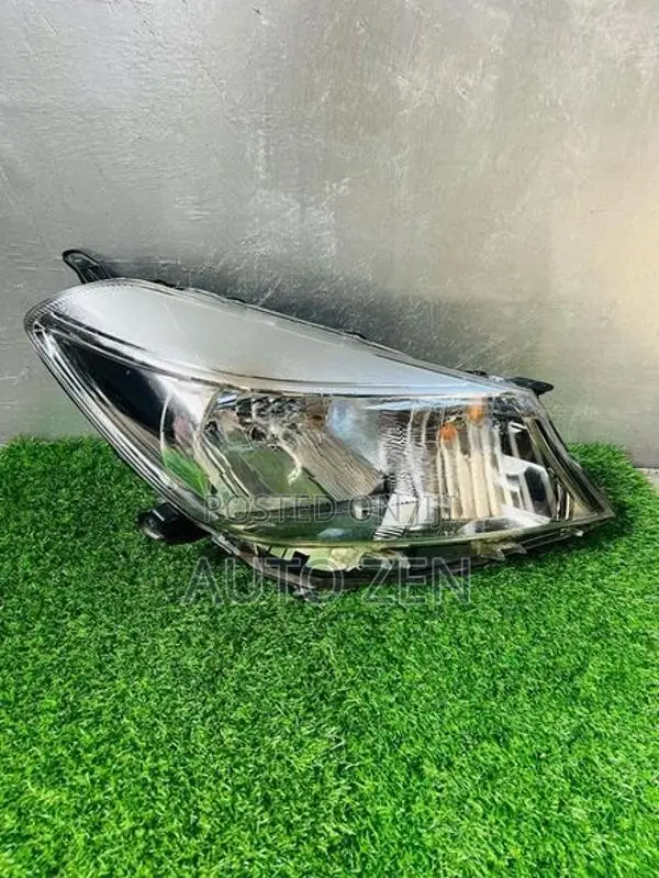 Vitz KSP130 2012mdl Headlight