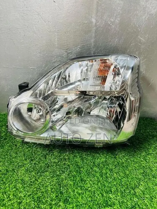 X-Trail NT31 Headlight