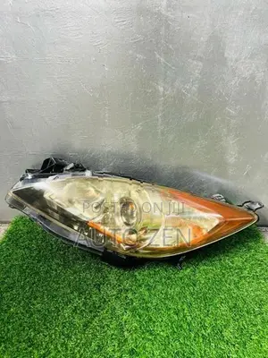 Mazda 3 2012mdl Headlight