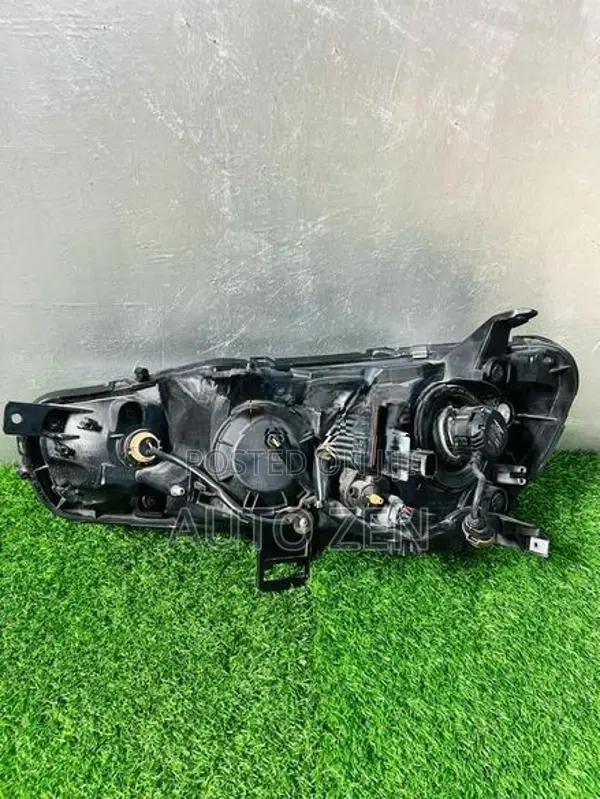 Galant CY4 Headlight
