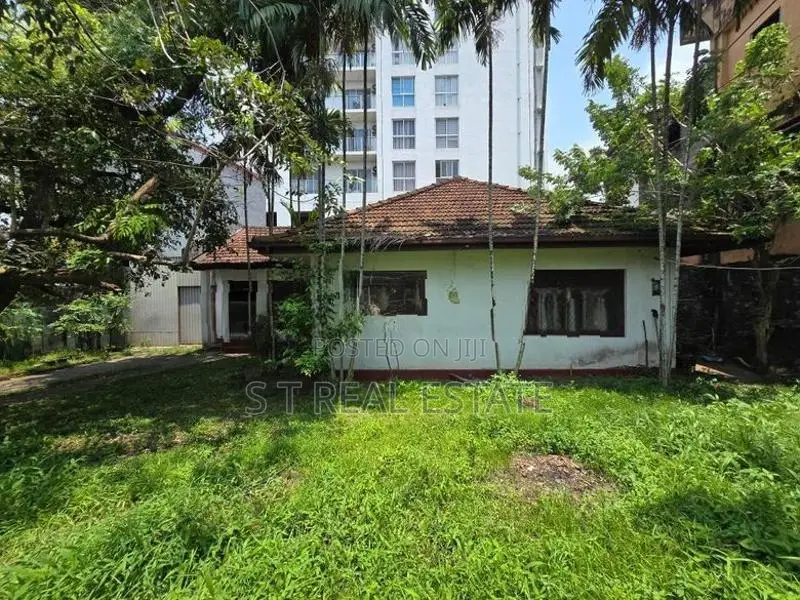 17.19P Commercial Land for Sale in Pita Kotte