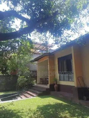 Land For Sale In Nugegoda Wijerama