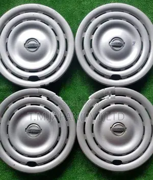 Nissan 14 inch Rim Cup Set