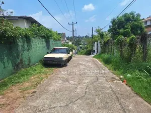 Super Land with Almost Single Story House for Sale in Battaramulla