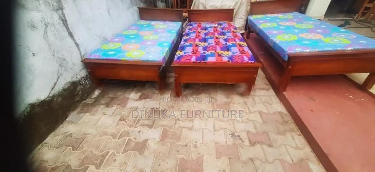 Bed 6ft *3ft