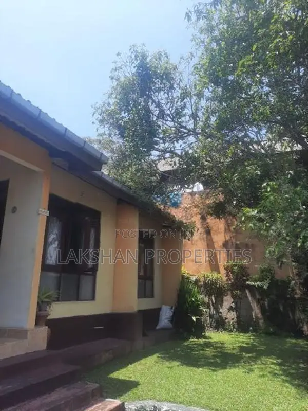 Land For Sale In Nugegoda Wijerama
